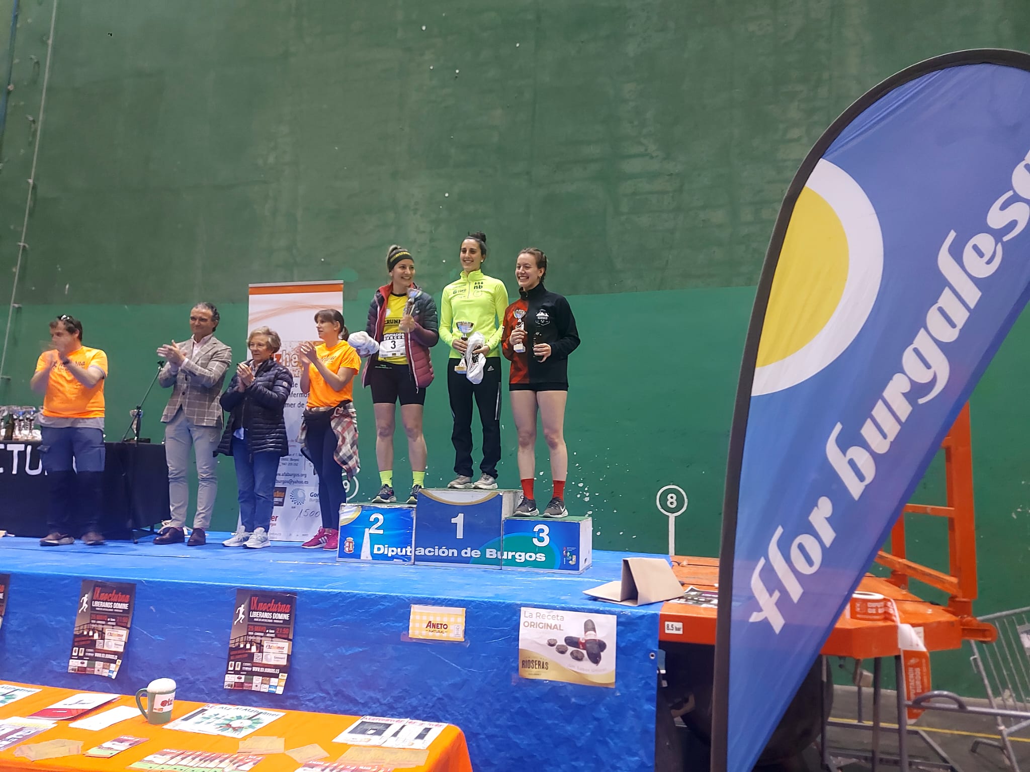 PODIUMS