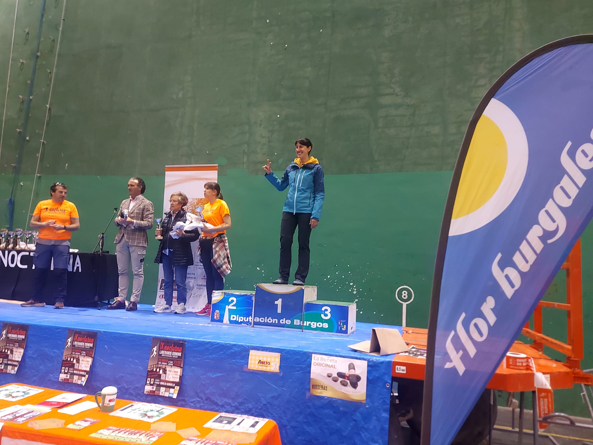 PODIUMS